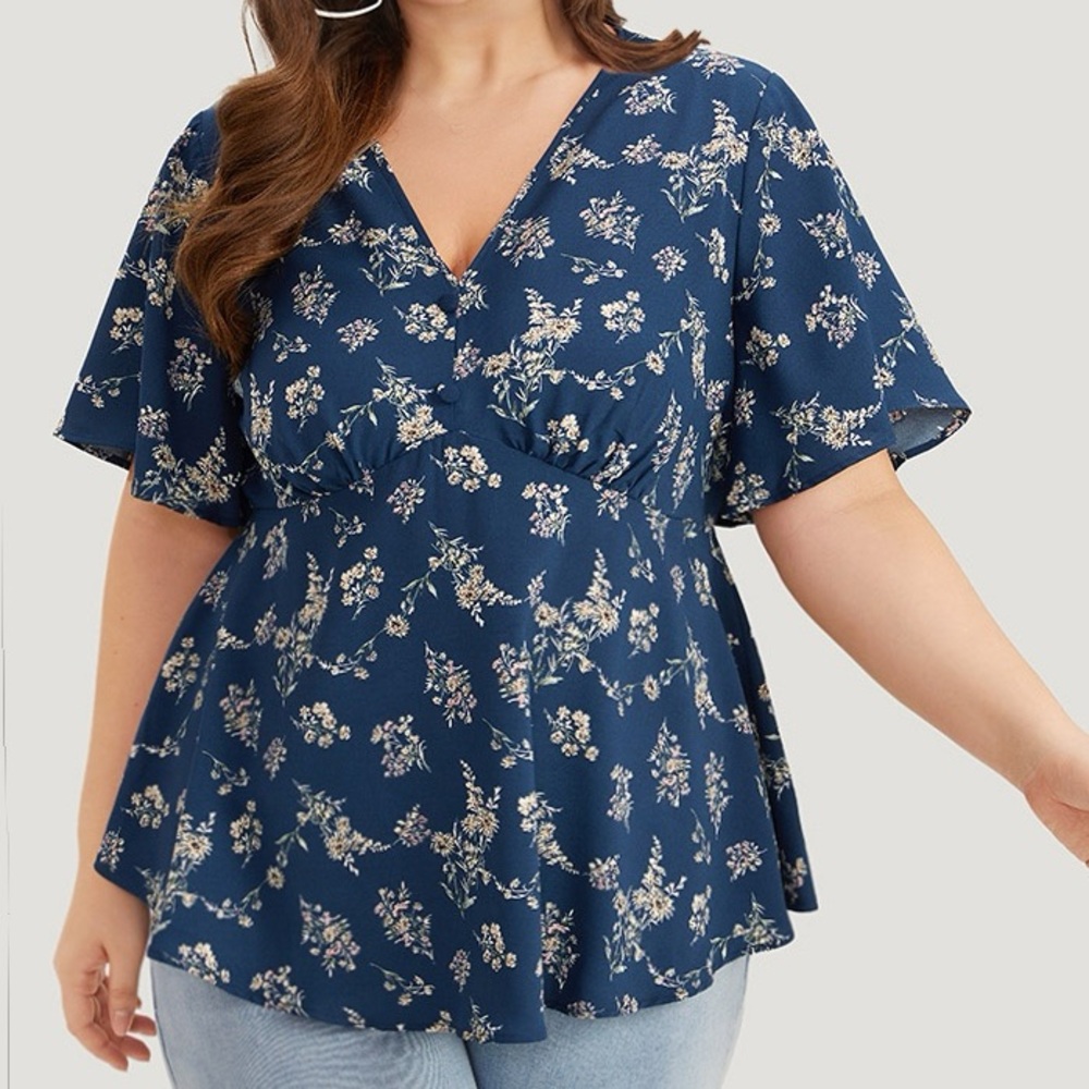 BloomChic Navy Floral Blouse Plus Size 3X